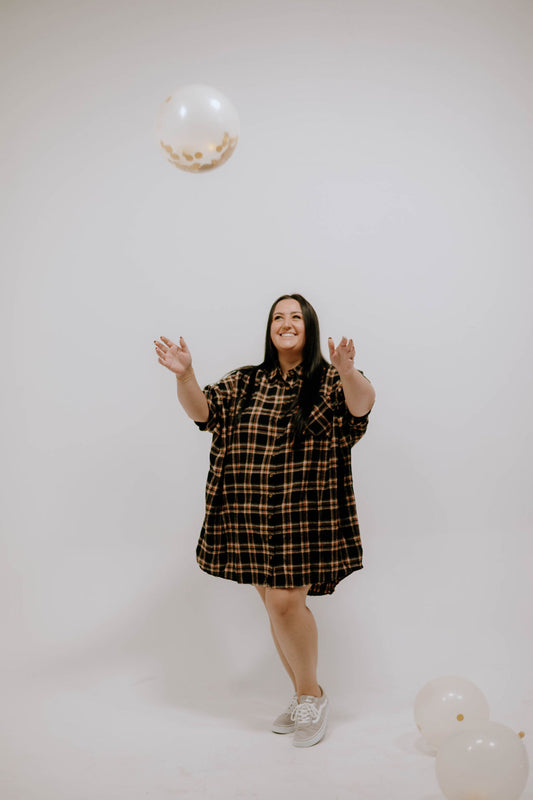 Ashley Oversized Flannel Dress (Plus)